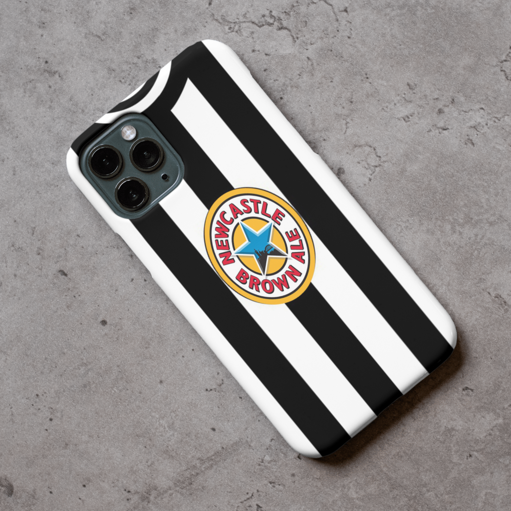 Newcastle United Home Retro Premium Protective Hard Rubber Silicone Phone Case Cover