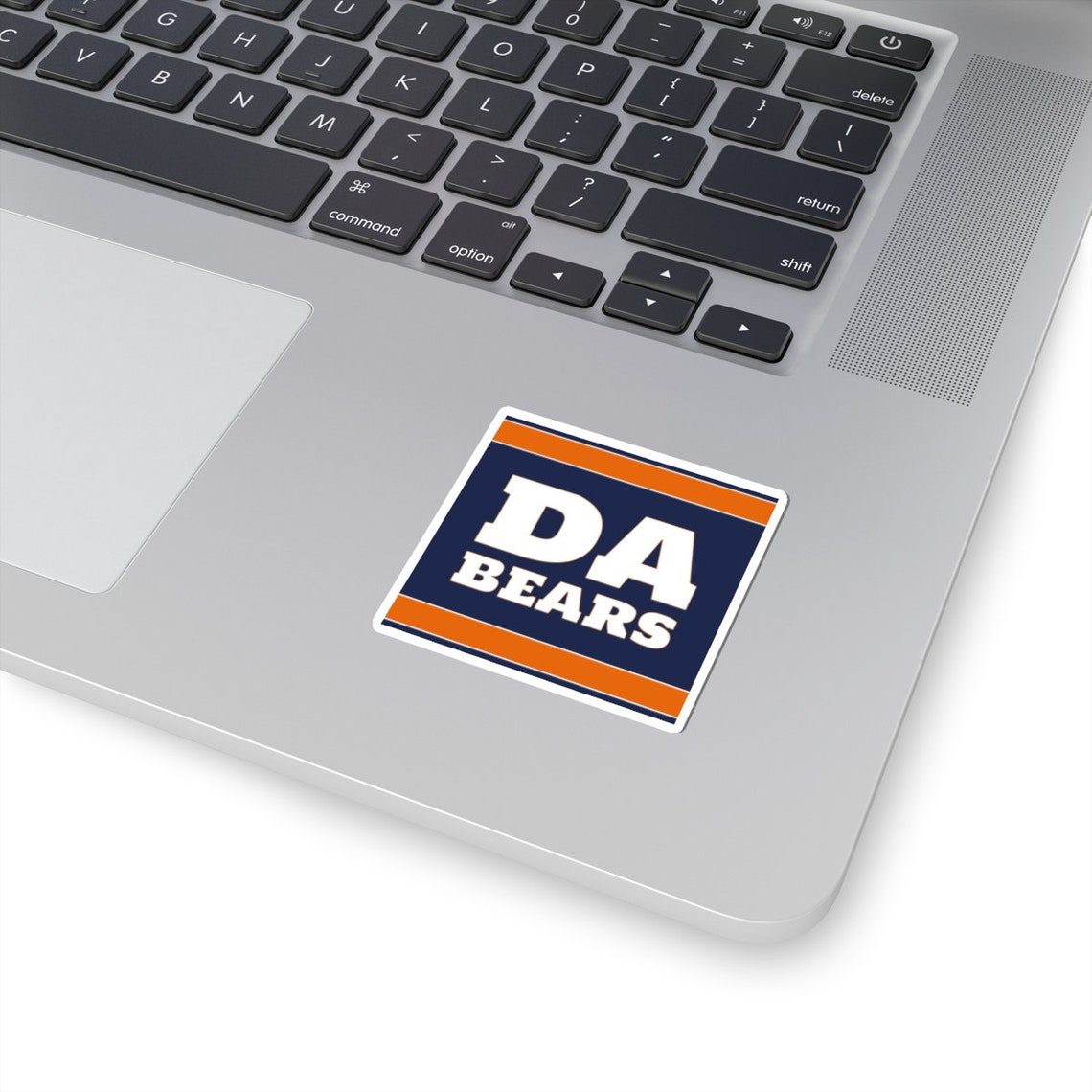 DA BEARS - Chicago Bears Themed Vinyl Sticker - Image 3