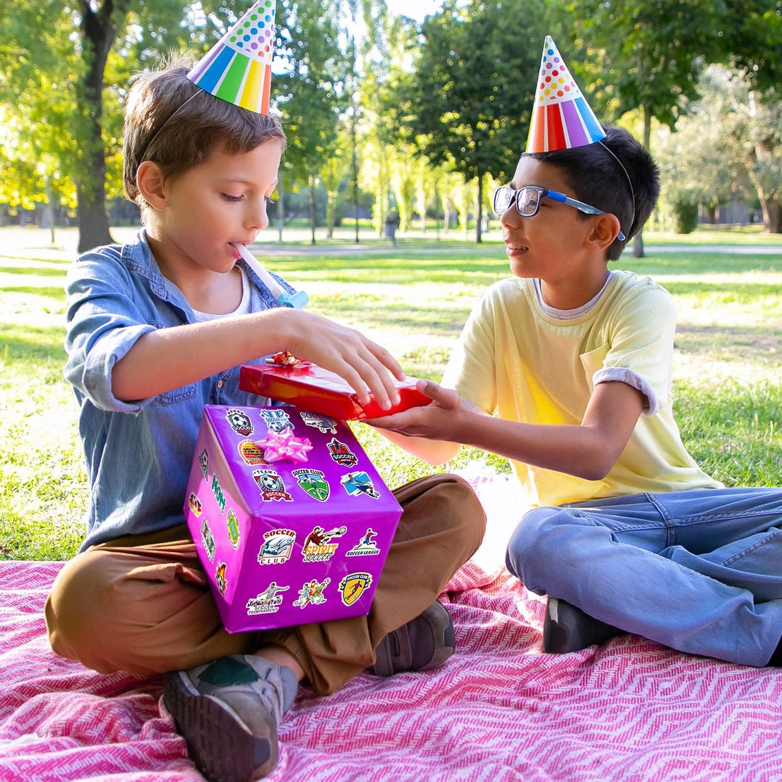 100Pcs Football Stickers,Decorative Stickers,Waterproof Laptop Stickers,Sticker for Kids Toys Gifts - Image 7