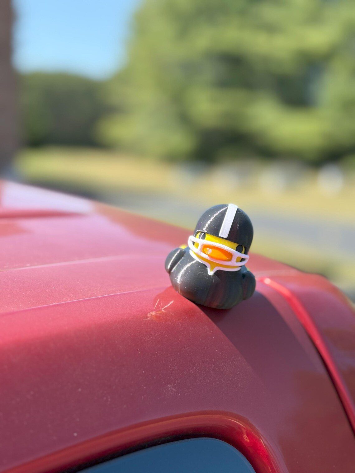 Quacknetics - Magnetic Football Duck - Image 3