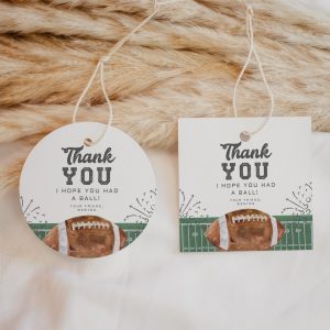 Circle Football Birthday Favor Tag, It's Game Time,Game On Boy Birthday Digital Printable,Round Favor Sticker,Football Party Decorations,a98